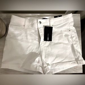NEW Fashion Nova White High Waisted Stretchy Shorts